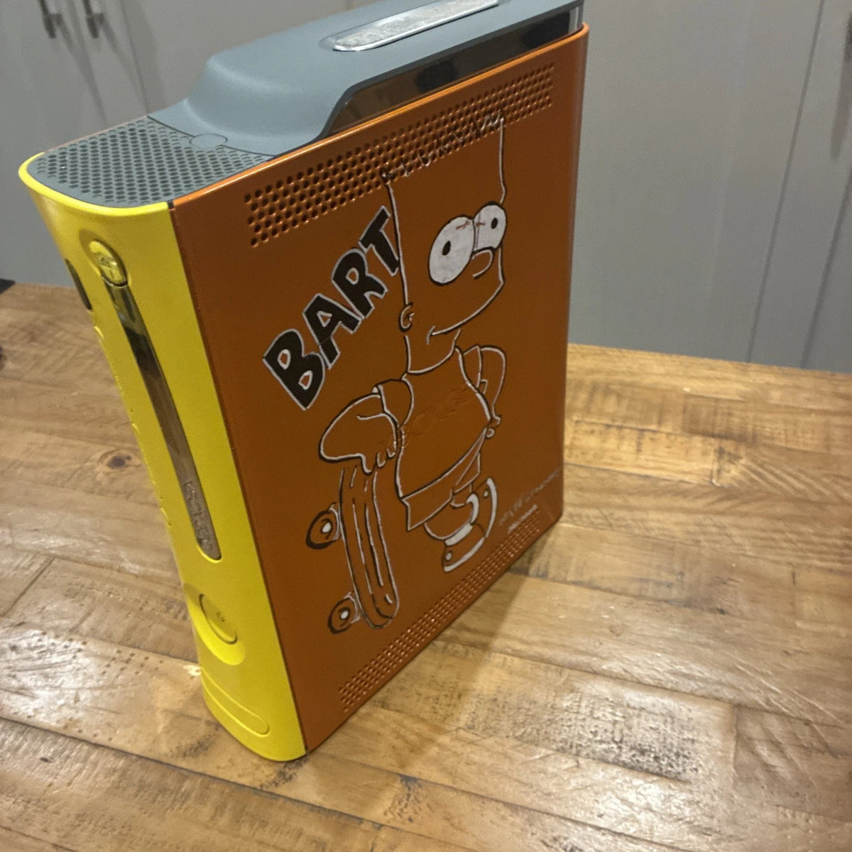 Xbox 360 Console Custom Simpsons Paint Job & Extra Shell With Leads