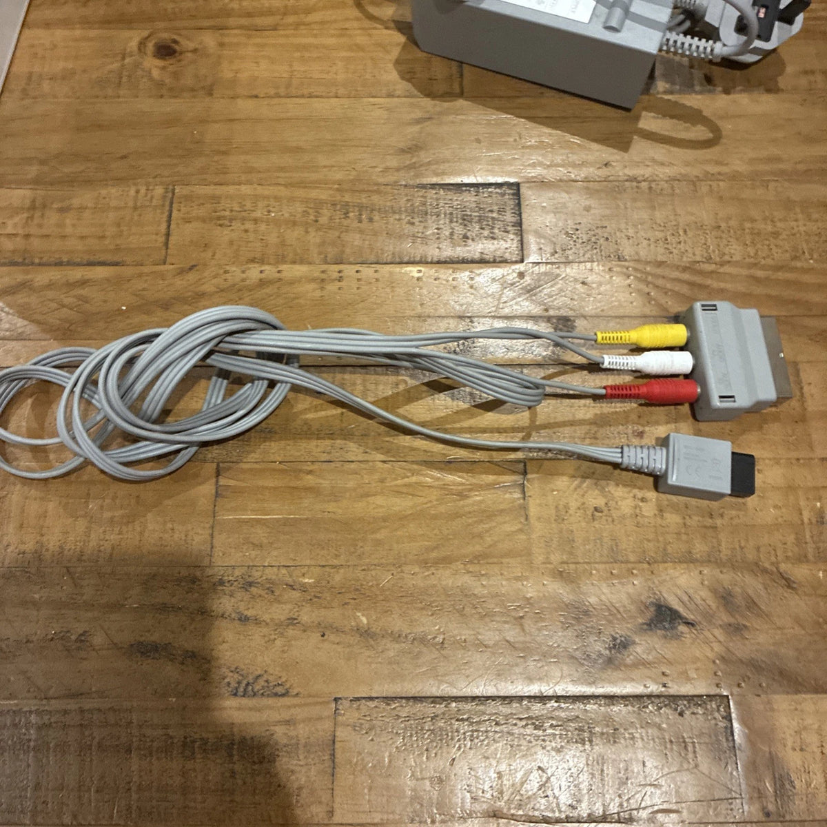 Nintendo Wii White Console Bundle With Controller, Nunchuk & Leads