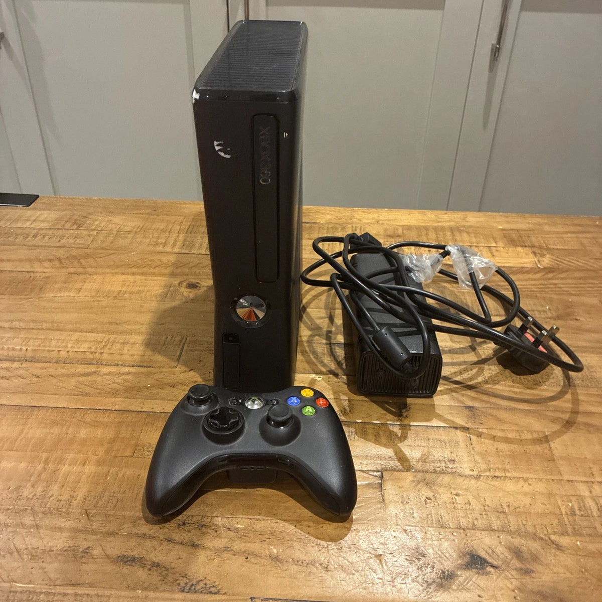 Microsoft Xbox 360 S Slim Black Console with Power Supply & Controller