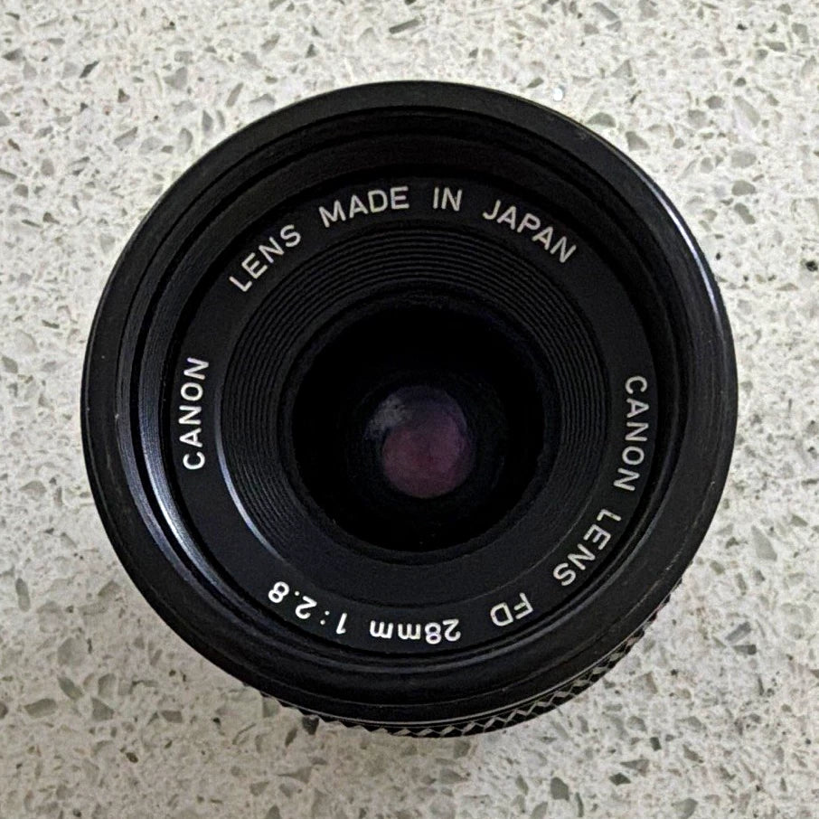 Canon FD 28mm f/2.8 Wide Angle Manual Focus Lens Made in Japan UNTESTED