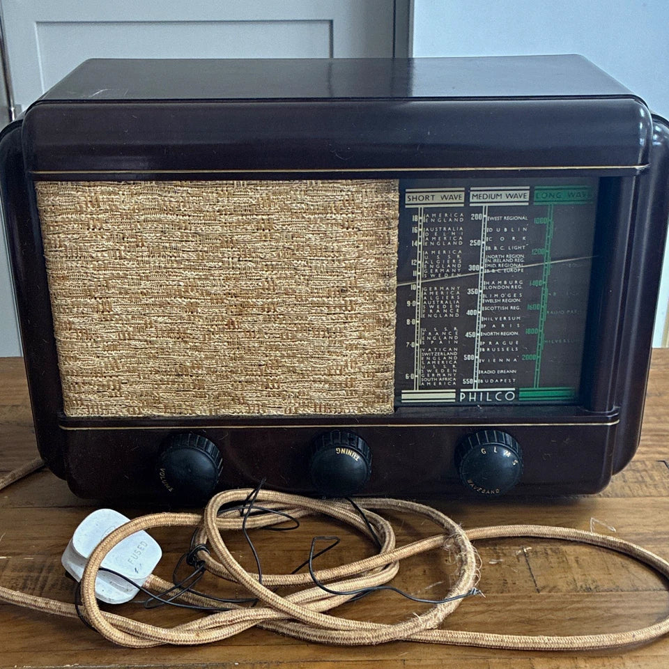 Philco A-535 Mk1 Bakelite Valve Table Radio 1946 Good Condition Untested