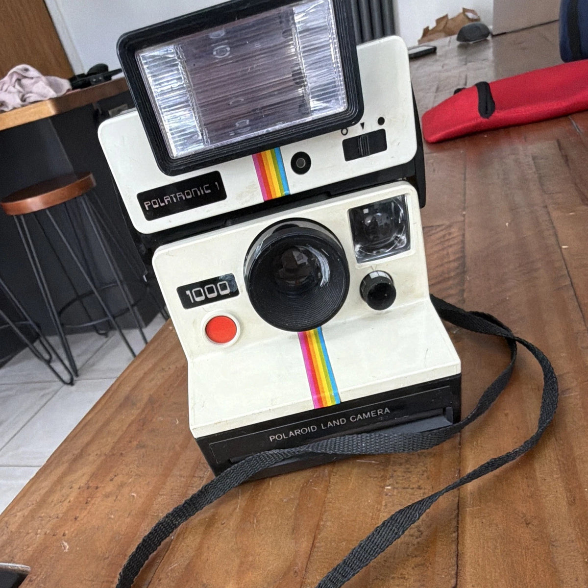 Polaroid Land Camera 1000 Instant Camera w/ Polatronic 1 Flash, Black UNTESTED