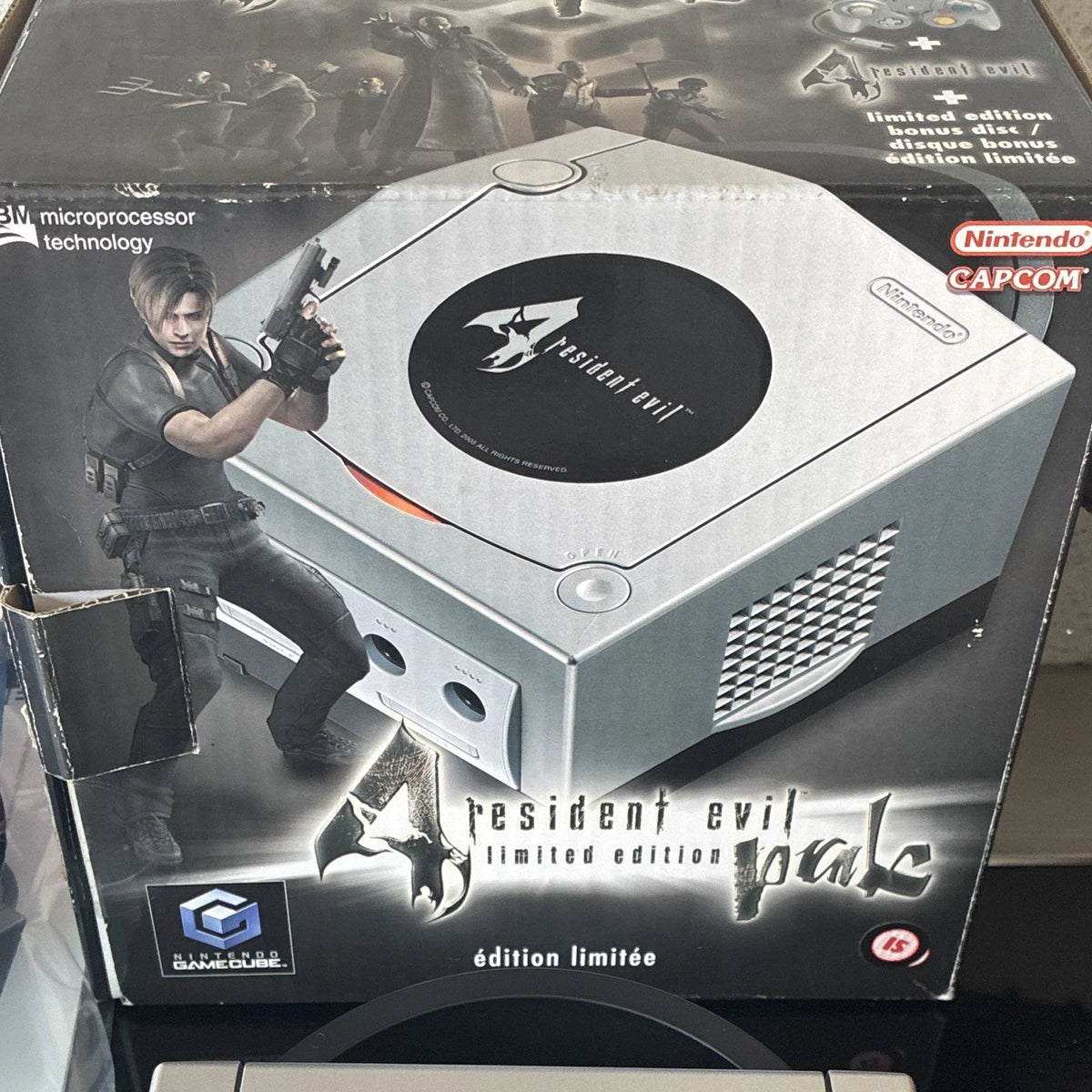 Resident Evil 4 Gamecube Console Ultimate Bundle - MUST SEE