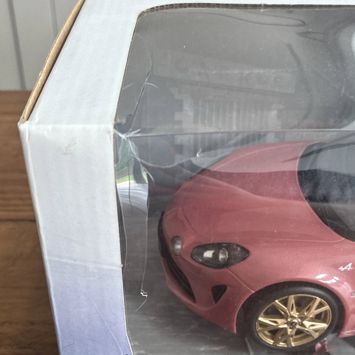 Solido Alpine A110 Pure Colour Edition 1:18 Pink Boxed S1801611 BRAND NEW