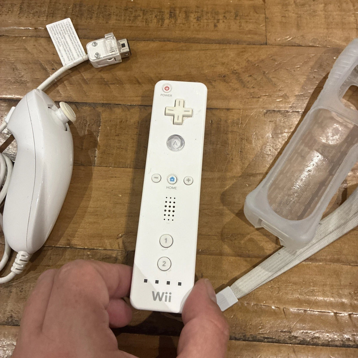 Nintendo Wii White Console Bundle With Controller, Nunchuk & Leads