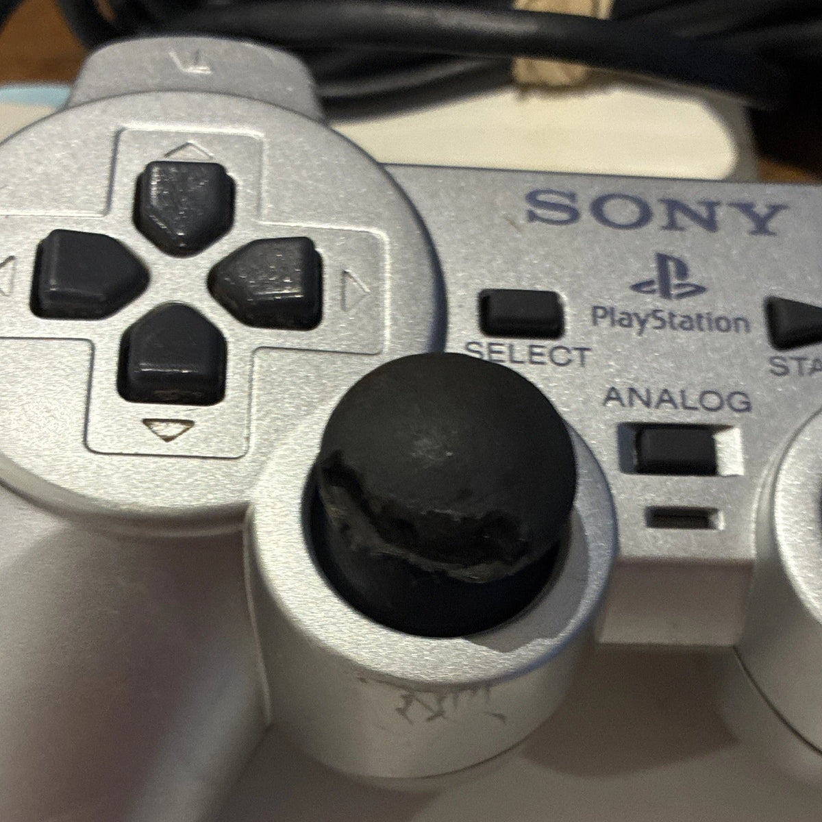 Sony PlayStation 2 Satin Silver Console Boxed Bundle 2 Pads & Buzz! PS2