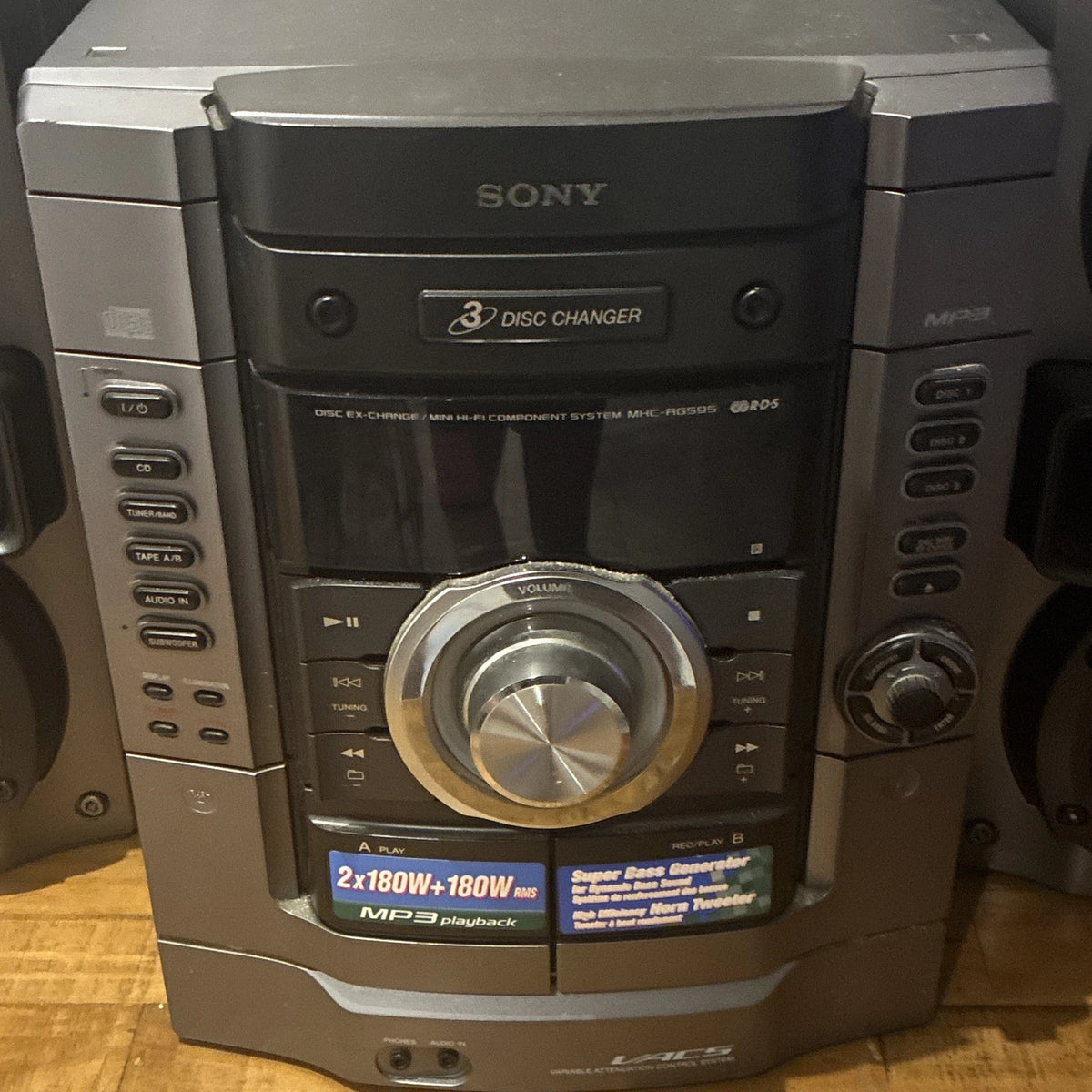 Sony HCD-RG595 Compact Shelf Stereo 3-Disc CD Changer With SubWoofer