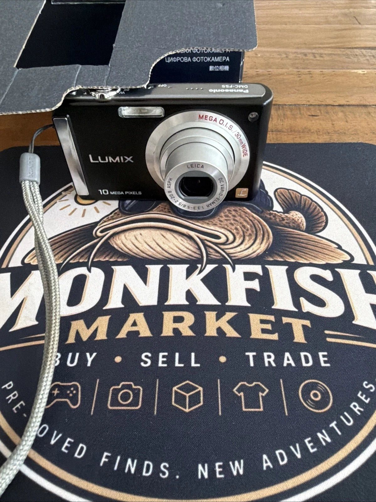 Panasonic Lumix DMC-FS5 With Box,case,battery Charger & European Charger