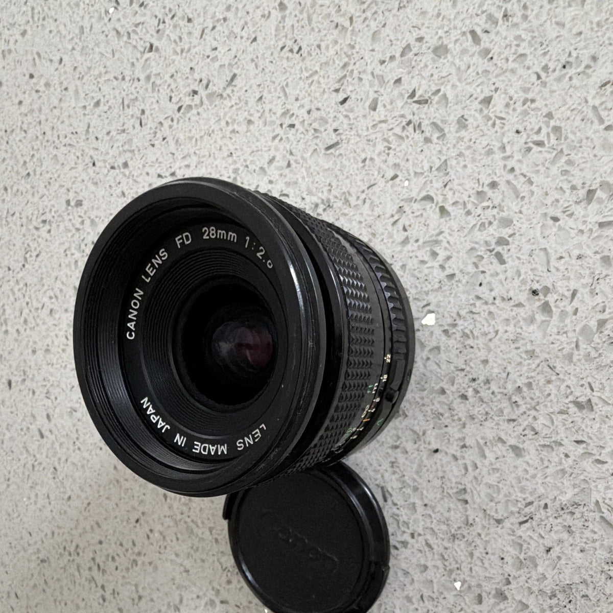 Canon FD 28mm f/2.8 Wide Angle Manual Focus Lens Made in Japan UNTESTED