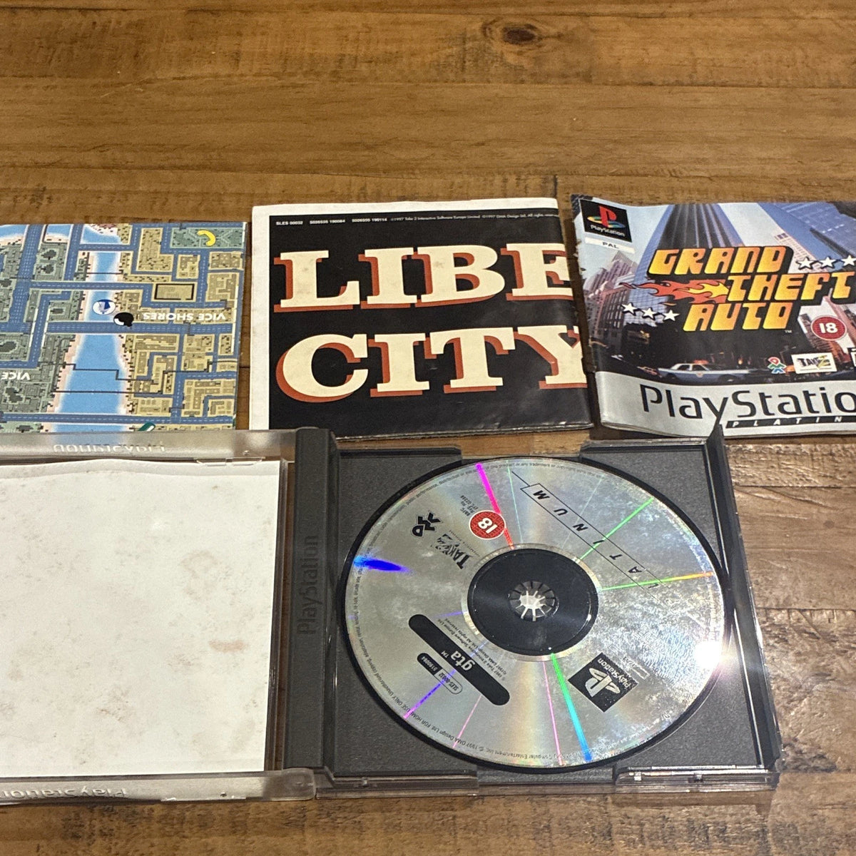 Grand Theft Auto Sony PlayStation 1 Game PAL Platinum W/ Manual