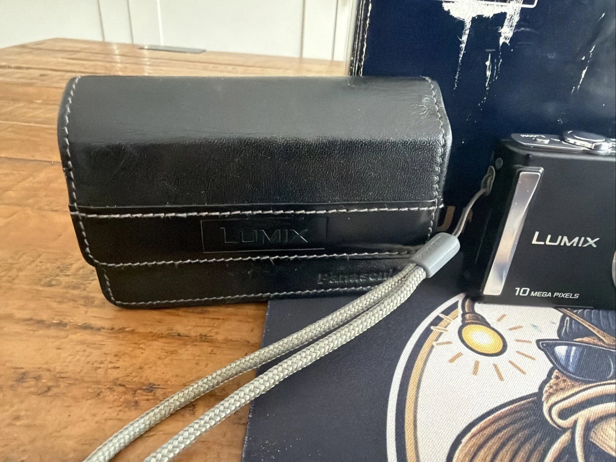 Panasonic Lumix DMC-FS5 With Box,case,battery Charger & European Charger