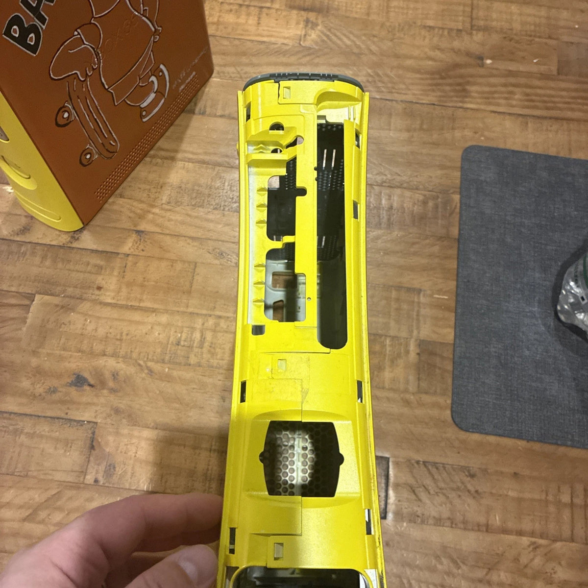 Xbox 360 Console Custom Simpsons Paint Job & Extra Shell With Leads