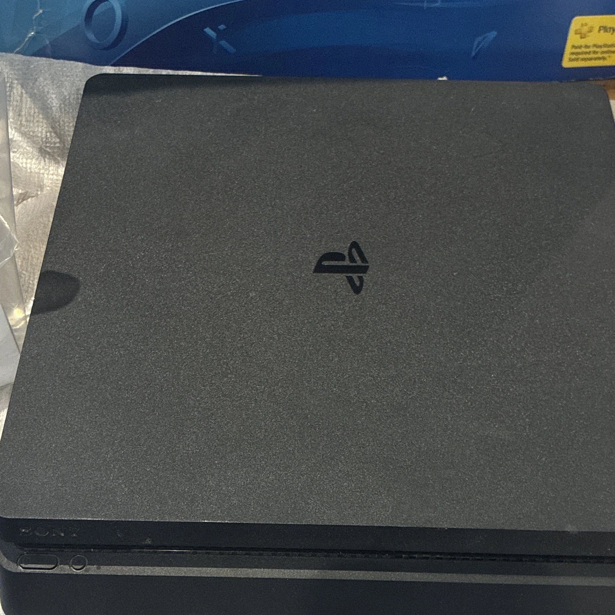 Sony PS4 Slim 500GB Black HDR Console Bundle w/ DualShock 4, Cables & Box