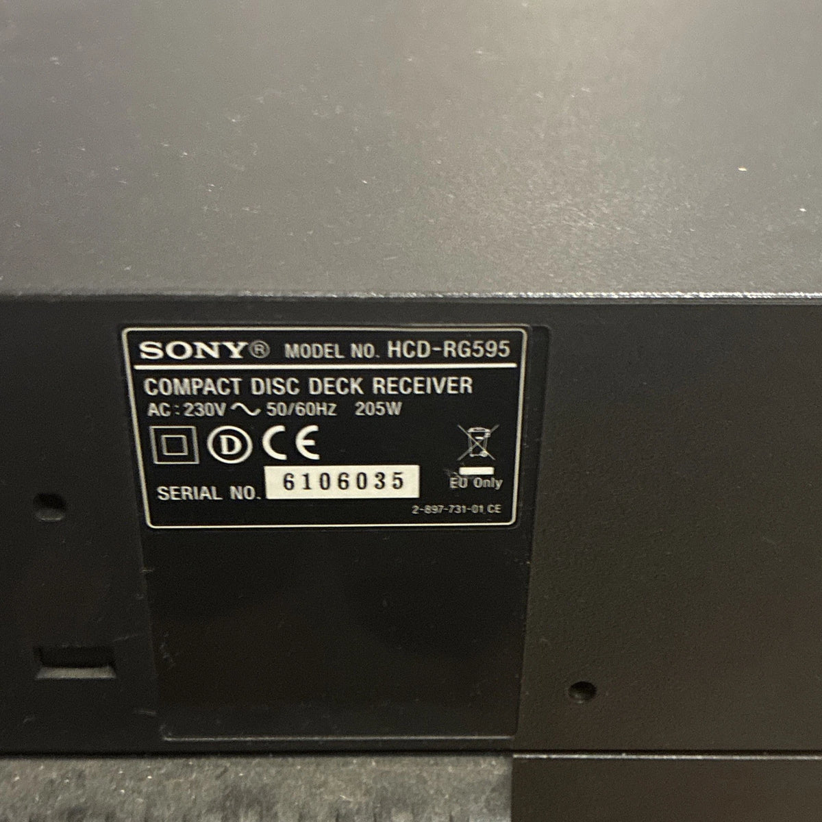Sony HCD-RG595 Compact Shelf Stereo 3-Disc CD Changer With SubWoofer