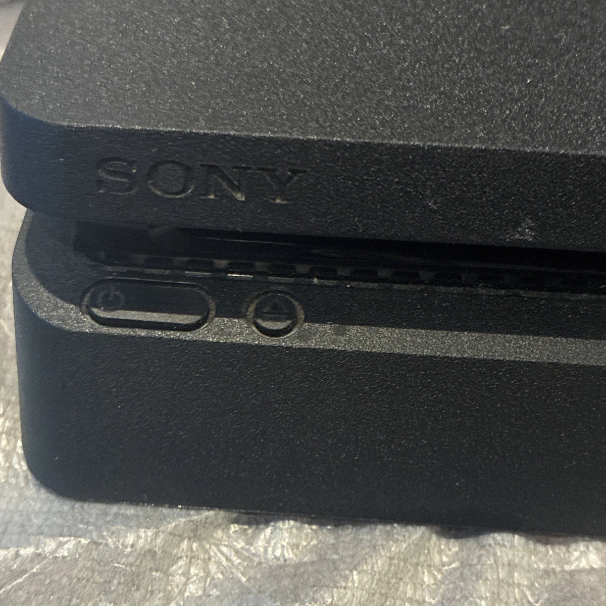Sony PS4 Slim 500GB Black HDR Console Bundle w/ DualShock 4, Cables & Box